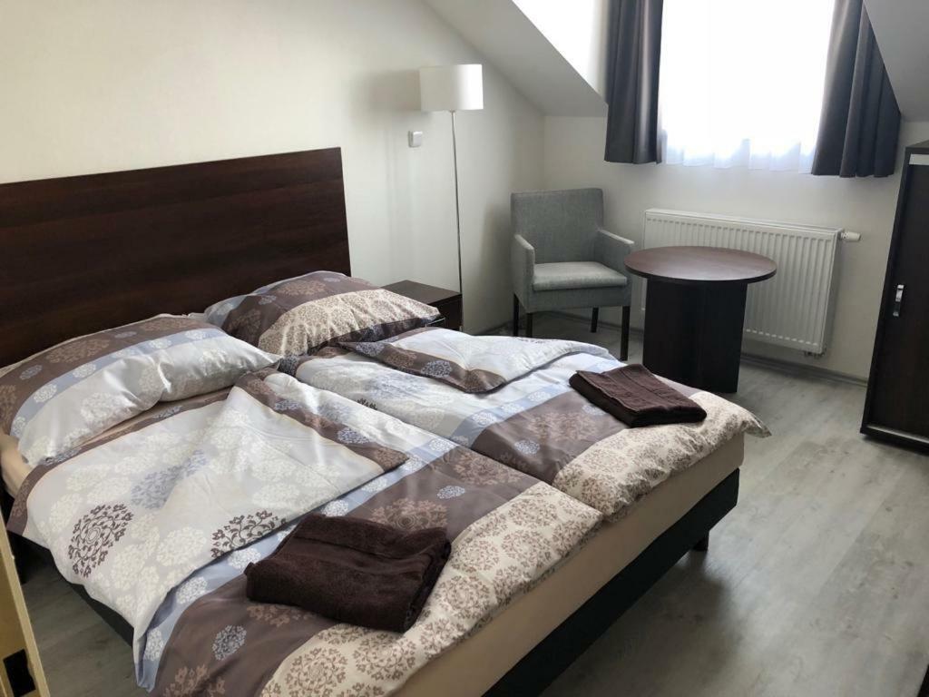 Trebon Apartman 2+Kk Luaran gambar